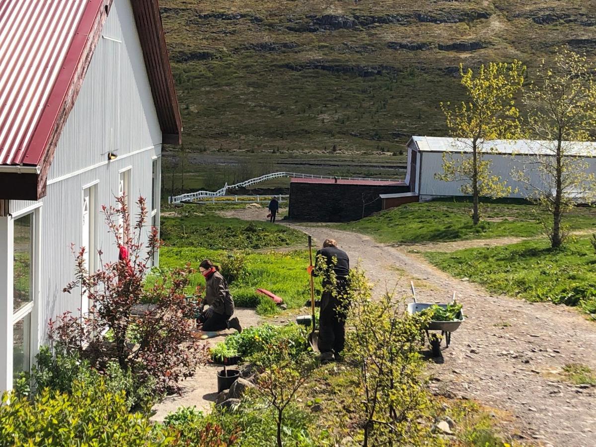 Country Hotel Heydalur Látur Eksteriør bilde